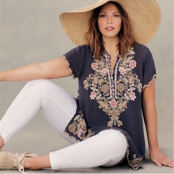 Johnny Was Floral Embroidered Blush Talum‎ Blouse Tunic Top Graphite Steel Gray - Picture 7 of 12